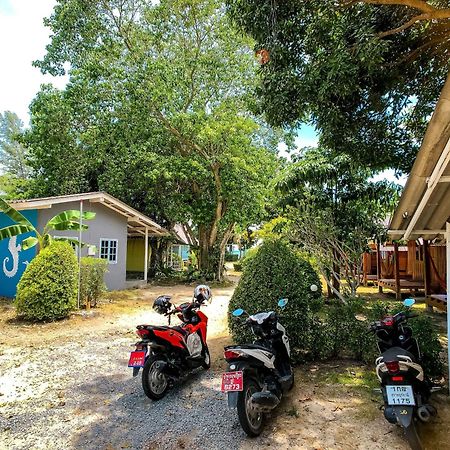 Colorful Hut Ko Pha Ngan Exterior foto
